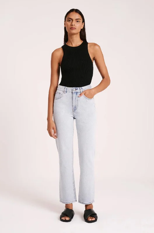 Weekend Discounts to Relish Weekend Discounts to Relish Nude Lucy Organic Straight Leg Jean in Clear Blue
