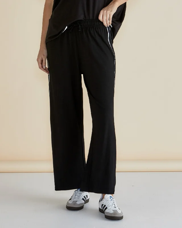 Buy Now Buy Now EVELYN WIDE LEG JOGGER - Black