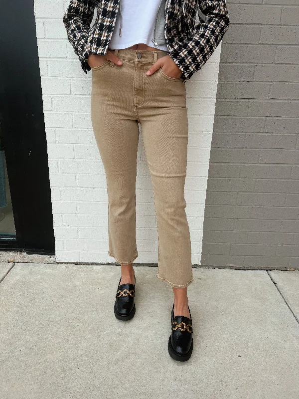 Weekend Savings Galore Weekend Savings Galore LENNON HIGH RISE CROP