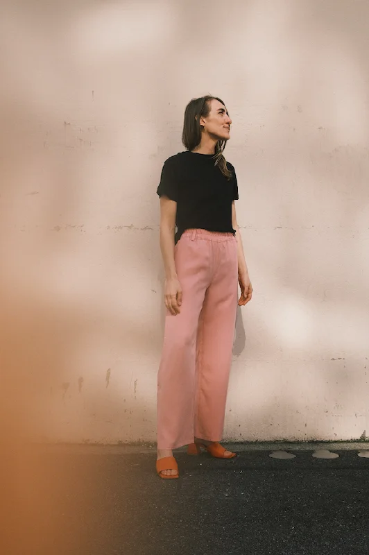 Weekend Discounts to Relish Weekend Discounts to Relish tencel pants - fiji - pink Weekend Discounts to Relish Weekend Discounts to Relish tencel pants - fiji - pink