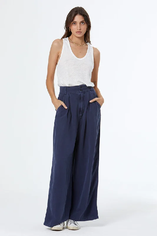 Weekend Bargains to Snag Weekend Bargains to Snag Hope Trouser // Vintage Indigo Pigment Weekend Bargains to Snag Weekend Bargains to Snag Hope Trouser // Vintage Indigo Pigment
