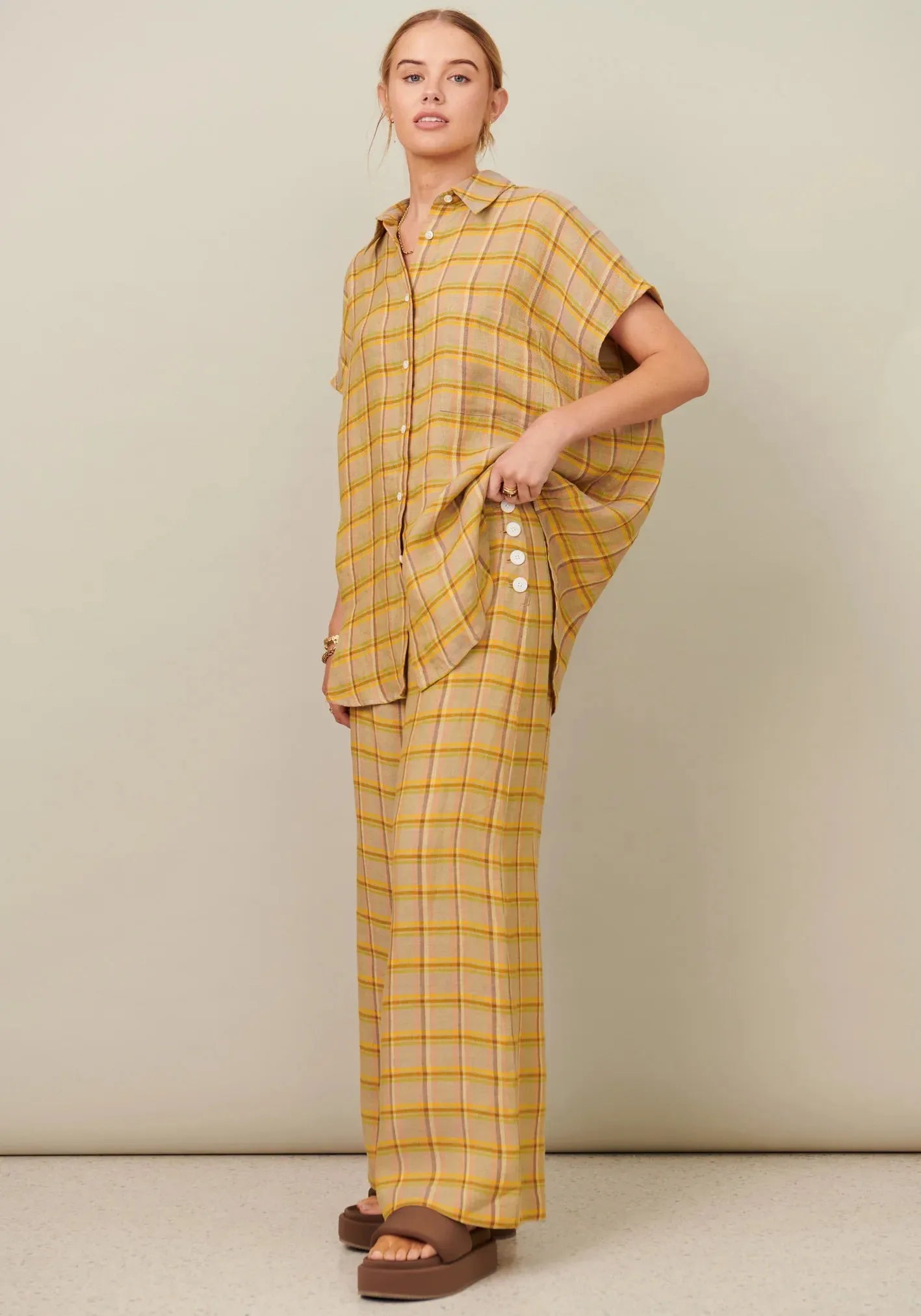 Weekend Deals That Please Weekend Deals That Please POL Clothing Amara Side Button Pant in Amara Check