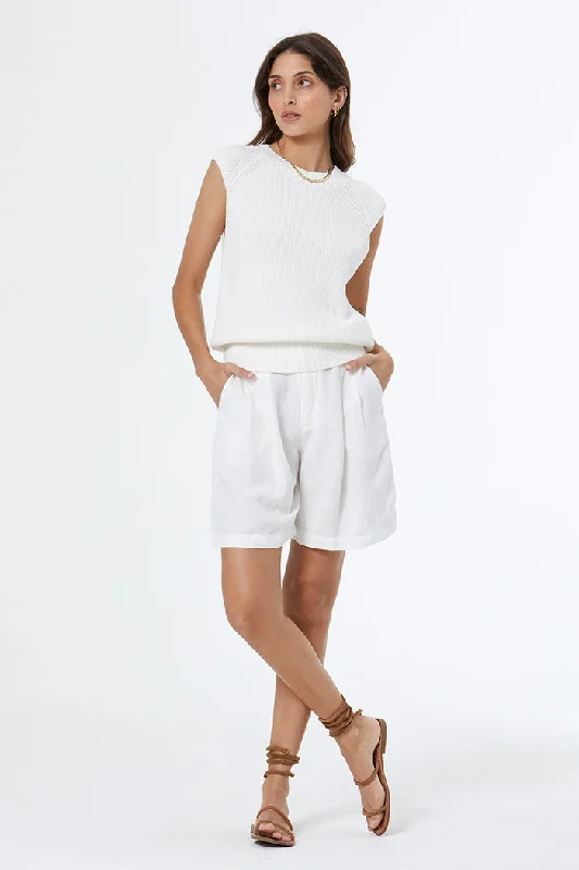 Weekend Deals That Amaze Weekend Deals That Amaze Bella Bermuda Short // Bone