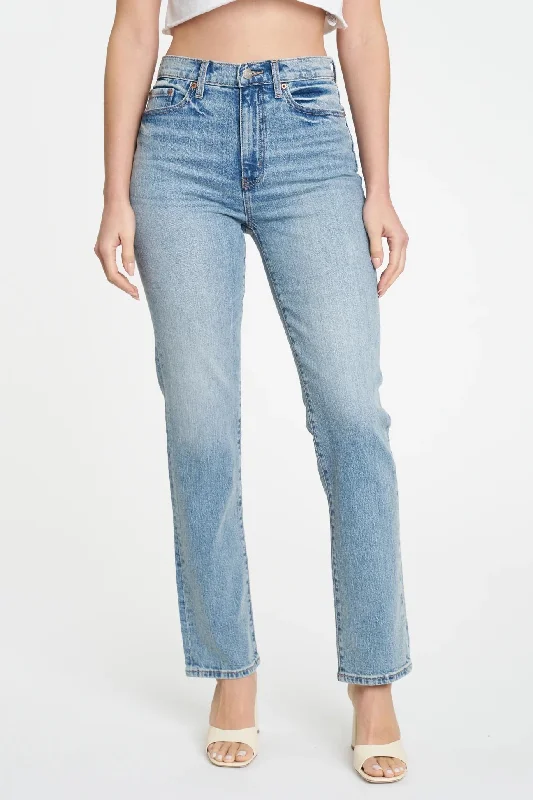 Weekend Bargains to Cherish Weekend Bargains to Cherish SMARTY PANTS-WINK