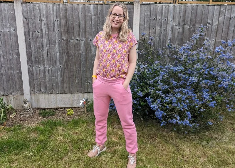 Weekend Shopping Extravaganza Weekend Shopping Extravaganza PDF Pattern - Field Trip Joggers - Adult Female/Curve Fit | Waves & Wild Weekend Shopping Extravaganza Weekend Shopping Extravaganza PDF Pattern - Field Trip Joggers - Adult Female/Curve Fit | Waves & Wild