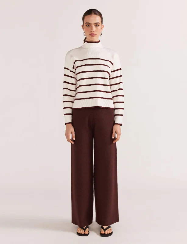 Savings Soar This Weekend Savings Soar This Weekend Staple the Label Dover Knit Pants in Chocolate Savings Soar This Weekend Savings Soar This Weekend Staple the Label Dover Knit Pants in Chocolate