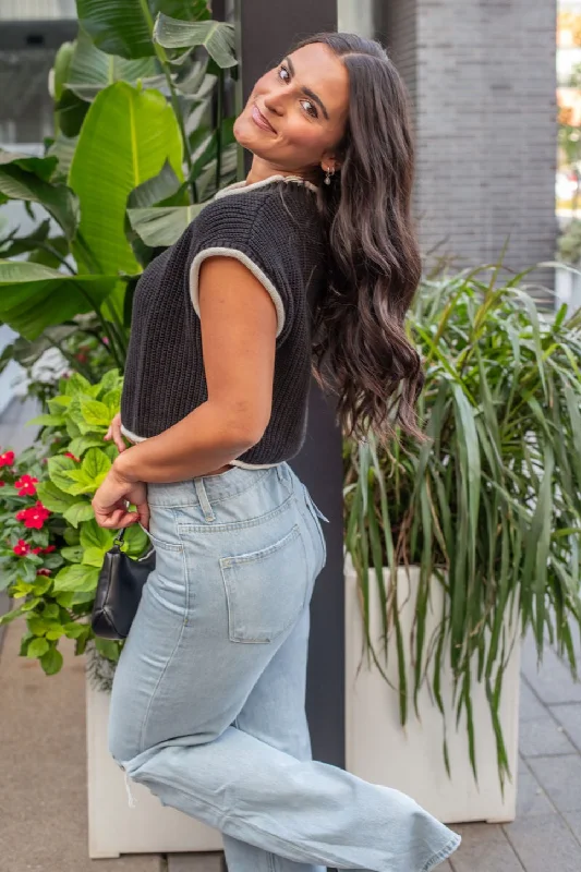 Weekend Deals to Make You Smile Weekend Deals to Make You Smile Barely Worn Flare Jeans Weekend Deals to Make You Smile Weekend Deals to Make You Smile Barely Worn Flare Jeans