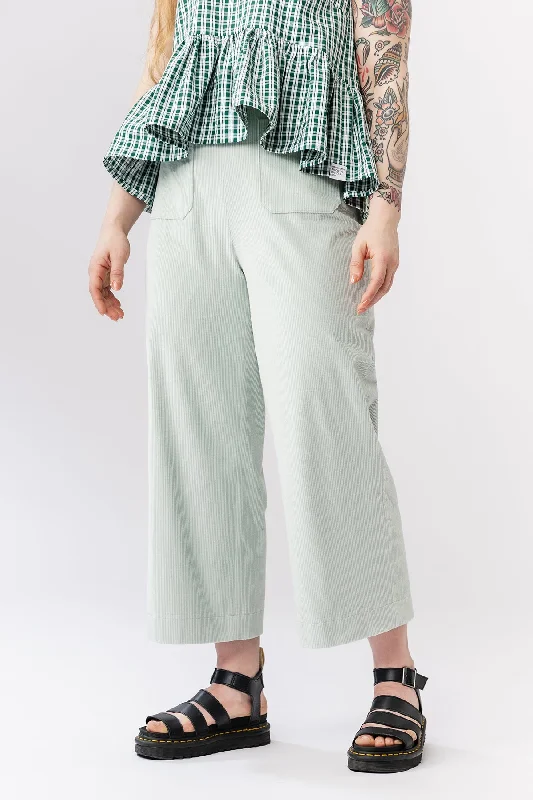 Weekend Discounts to Snag Weekend Discounts to Snag PDF Pattern - Verso Trousers & Shorts | Named Clothing Weekend Discounts to Snag Weekend Discounts to Snag PDF Pattern - Verso Trousers & Shorts | Named Clothing