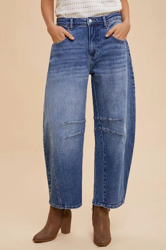 Weekend Offers That Excite Weekend Offers That Excite Annie Wear Mid Rise Barrel Leg Jeans with Pockets Weekend Offers That Excite Weekend Offers That Excite Annie Wear Mid Rise Barrel Leg Jeans with Pockets