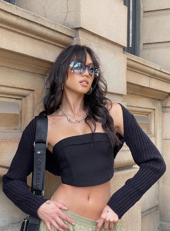Shop the Weekend Away Shop the Weekend Away Chadwick Top Black