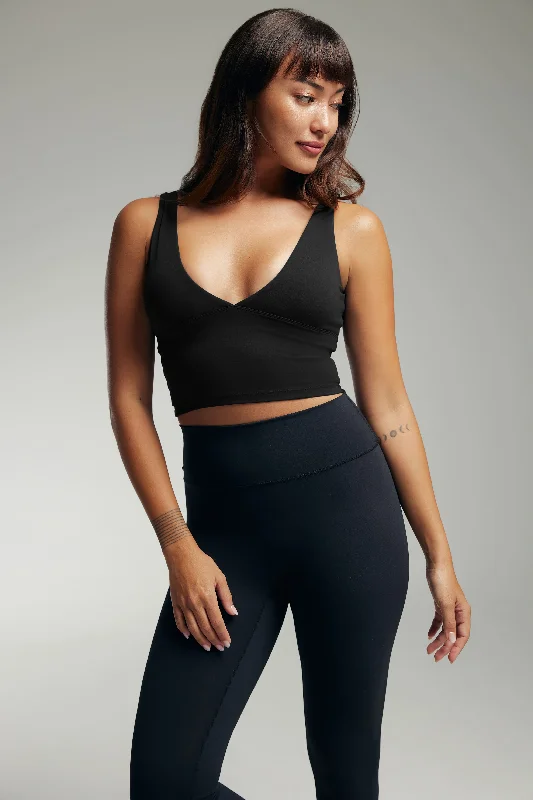 Exclusive Savings Exclusive Savings [AA x Hanli] Making Waves Longline Bra in Pitch