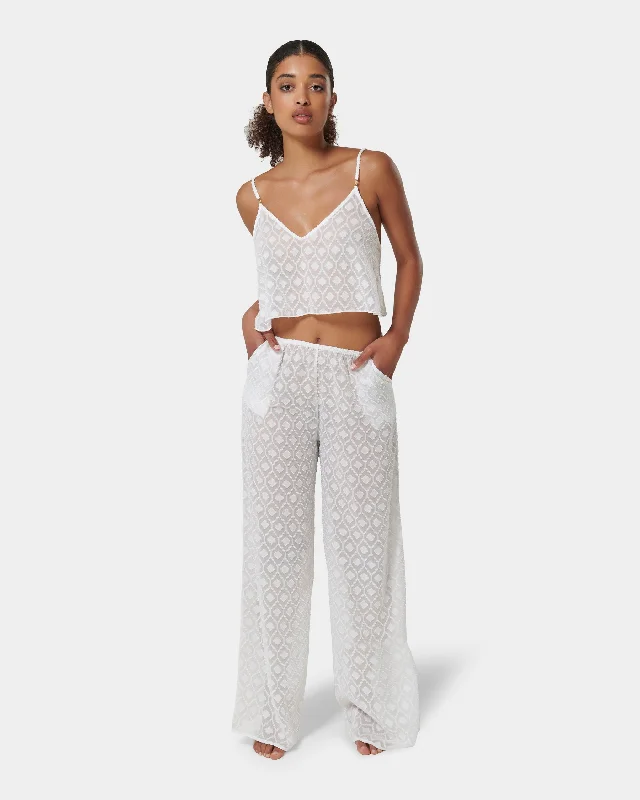 Weekend Discounts to Savor Weekend Discounts to Savor Cassat Cami & Trouser Set White Weekend Discounts to Savor Weekend Discounts to Savor Cassat Cami & Trouser Set White