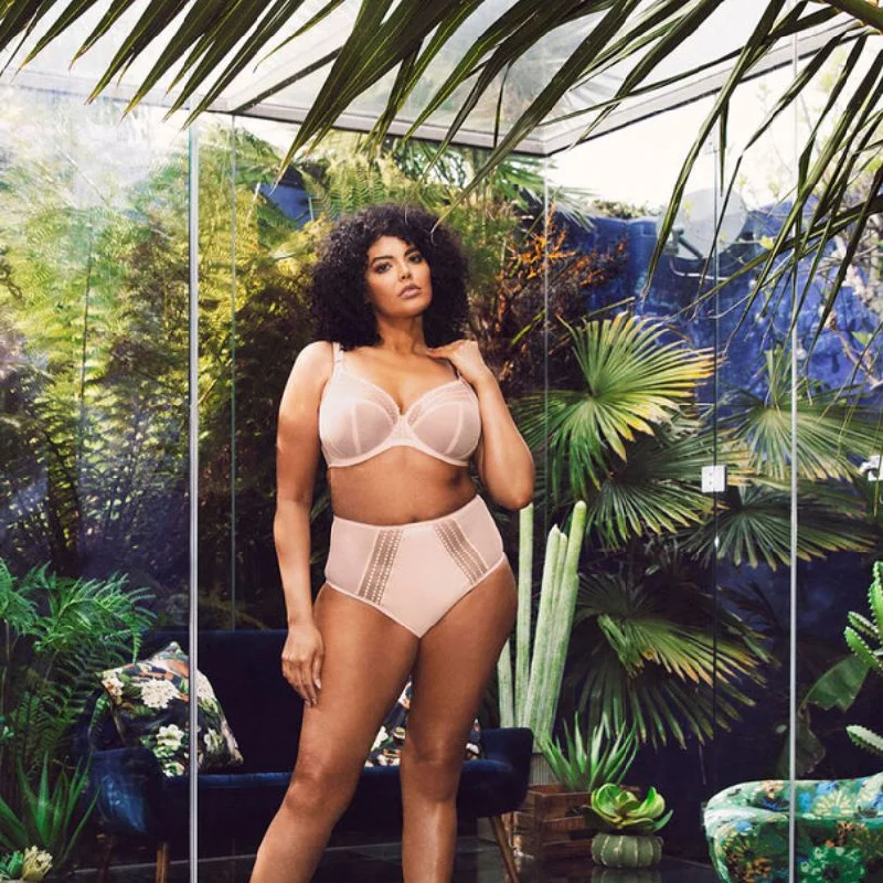 Weekend Offers That Thrill Weekend Offers That Thrill Elomi Matilda UW Plunge Bra in Pearl Blush EL8900