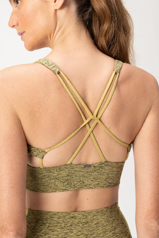 Unmissable Offer Unmissable Offer Groove Side Sports Bra