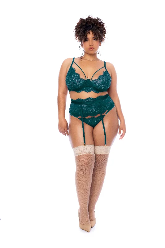 Special Savings Special Savings Plus Size Green Eyelash Lace Underwire Bra, Garter Belt & Thong Panty Lingerie Special Savings Special Savings Plus Size Green Eyelash Lace Underwire Bra, Garter Belt & Thong Panty Lingerie