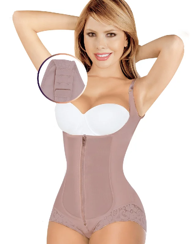 Weekend Bargains to Relish Weekend Bargains to Relish Siluet Tummy Control Shapewear with Wide and Adjustable Straps Weekend Bargains to Relish Weekend Bargains to Relish Siluet Tummy Control Shapewear with Wide and Adjustable Straps